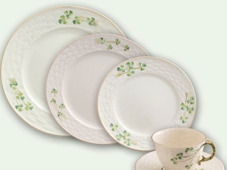 Belleek Classic 1880 Shamrock Gold 5 Piece Dining Set For Sale