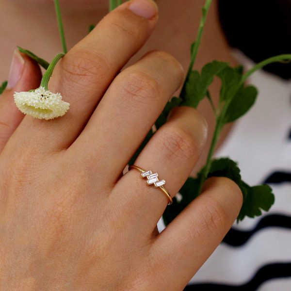 Four Baguette Cut Diamonds Set In A Tilted Composition - Vintage Ring Online