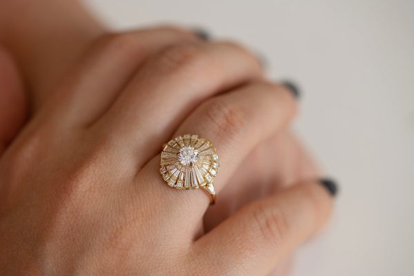 Diamond  Ring with Tapered Baguette Diamonds For Sale